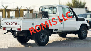 Toyota Land Cruiser Pick Up 2024 Blanco, Camioneta Utilitaria Todoterreno Usada, Doble Cabina, Vehículo de Carga - Product Image 3