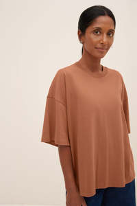 Custom <b>Women</b> Boxy Fit T <b>Shirts</b> OEM Manufacturer Oversized Short Sleeve Cotton Tee Casual Style Available in Bulk Orders - Product Image 6