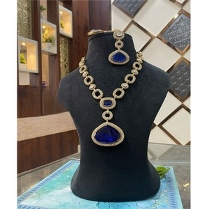 Hermoso conjunto de collar Kundan fino chapado en oro de la mejor calidad, colección de ropa de fiesta de boda india, joyería para mujer - Product Image 1