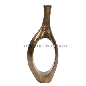 Handmade Aluminum and Iron Flower <b>Vase</b> Luxury Shinny Polish <b>Unique</b> Shape for Home Plants Decor Tabletop <b>Vase</b> - Product Image 5