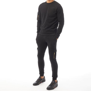 Vente en gros de sweats de jogging en coton épais avec logo personnalisé pour hommes sweats à capuche d'hiver noirs - Product Image 3