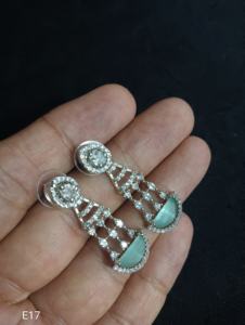 <b>Indian</b> Latest Exclusive Designer Light Weight With American Diamond Earring Women for Party Women's Fashionable Party - Product Image 4