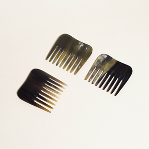 Peines de Cuerno de Búfalo Natural Pulidos con Dientes Suaves para Uso Doméstico a un Precio Muy Económico - Product Image 5