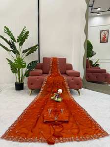 Sari Premium de Poliéster Fendy con Bordado de Lentejuelas, Cinco Metros y Cinco Centímetros de Largo, Blusa a Juego, Estilo Bollywood para Fiesta - Product Image 4