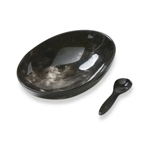 Bol de service à salade en corne de buffle avec cuillère à salade Nouveau design jetable Serveur à salade en corne de buffle Fabricant en gros - Product Image 5