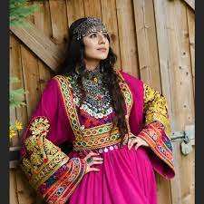 2024/2025 elegante vestido Kuchi ligero de seda transpirable para bodas y fiestas precios súper mayoristas - Product Image 2