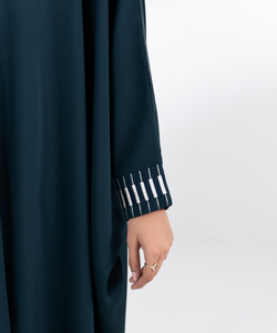Abayas en satin de polyester de haute qualité avec manches larges, logo et design personnalisés, taille personnalisée, anti-rides, pour femmes musulmanes - Product Image 4