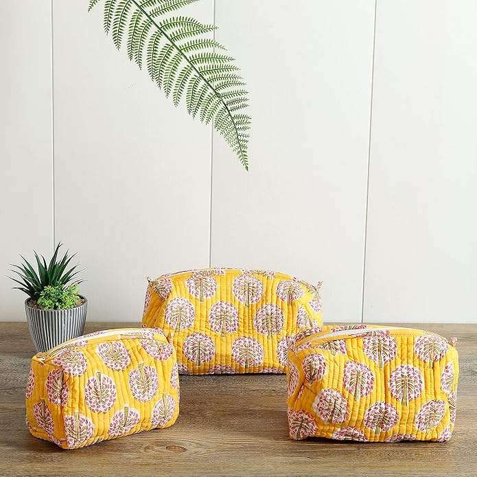 สีเหลือง