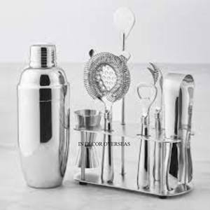 Ensemble de refroidisseurs de vin et shakers à cocktail en acier inoxydable argenté et poli à motif de peau de serpent les plus exigeants - Product Image 5