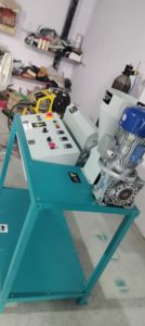 เครื่องอัดรีดพลาสติกอัตโนมัติสำหรับอุตสาหกรรมหนัก V4ประหยัดพลังงานสูงพลาสติกรีไซเคิล - Product Image 5