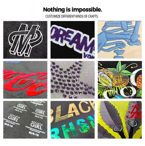 Veste coupe-vent unisexe de qualité OEM, fermeture éclair, plusieurs panneaux latéraux, unie, hiver, imperméable, respirante et légère, fabriquée au Pakistan - Product Image 5