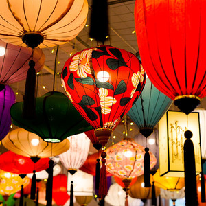 Eco Friendly Handmade Round Silk Lantern Traditional Vietnamese Decorative Lantern for Indoor Outdoor Wholesale Vietnam - Product Image 6