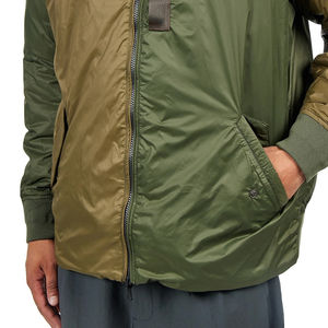 เสื้อแจ็กเก็ตผ้าซาตินสำหรับทุกฤดูกาลสไตล์เบสบอลบอมเบอร์ออกแบบได้เองพร้อมแผ่นแบรนด์ทีมและสตรีทแวร์ - Product Image 4