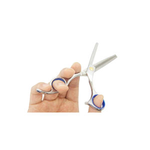 กรรไกรซอยผม PRO รุ่น XH11-636 ใบมีดไทเทเนียมสแตนเลส ปลายตรง คมกริบ สำหรับช่างทำผม ตัดผม - Product Image 3
