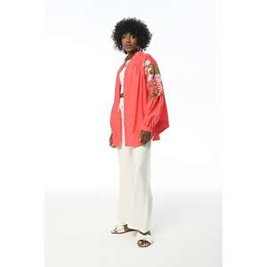 KIMONO OVERSIZE ricamato schiena e manica da donna - Product Image 4