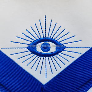 Tablier de pavillon bleu de qualité supérieure fabriqué à la main insignes maçonniques avec broderie élégante, durabilité et finition classique. - Product Image 3