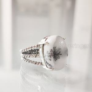 Bague pour femme Opale dendritique naturelle Pierre précieuse Octobre Pierre de naissance 3 Bande torsadée Vintage Bijoux faits à la main Bague en argent sterling 925 - Product Image 1