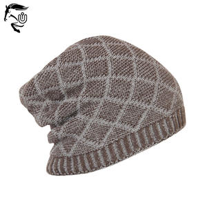 Bonnet Jacquard chaud d'hiver 2025 en gros Logo personnalisé et couleurs Bonnet 100% laine personnalisé - Product Image 4