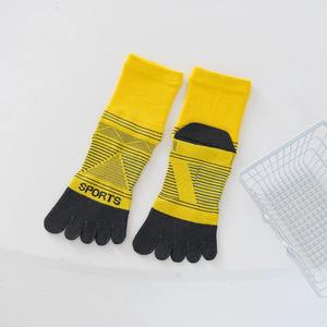 Calcetines Deportivos Transpirables con Soporte de Arco y Cinco Dedos para Entrenamiento y Running, Juveniles, 100% Algodón, Colores Variados, Pedidos al por Mayor Personalizados - Product Image 4