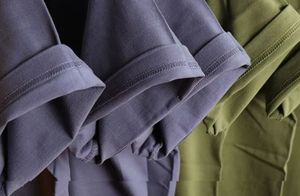 Chemise à col rond à manches courtes pour hommes 100% coton tricoté à la mode personnalisée T-Shirt décontracté de haute qualité Logo avant Motif solide - Product Image 2