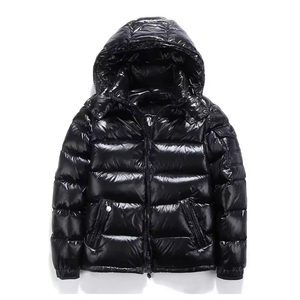 Chaqueta Acolchada Impermeable para Hombre, Chaqueta de Invierno con Diseño Acolchado, Chaqueta de Nailon Negra para Exteriores, Chaqueta Acolchada Personalizada para Hombre - Product Image 3