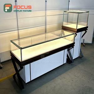 Vitrine de présentation de bijoux en verre haut de gamme moderne, en métal et bois, avec éclairage LED, pour boutique de détail, présentoir intérieur - Product Image 1