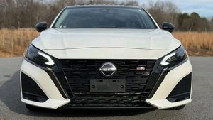 ข้อเสนอสุดคุ้มสำหรับนิสสัน อัลติมา พรีเมียม สแตนดาร์ด ปี 2023 - Product Image 2