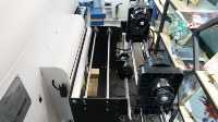 Printer UV Ink Flatbed Otomatis Format Kecil A3 Baru untuk Pencetakan Logo Kustom pada Kayu, Kaca, Logam, Plastik