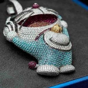 Collar con colgante de diamante de moissanita de forma elegante para regalo de cumpleaños de novia a los mejores precios de la India - Product Image 4