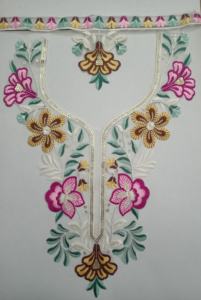 Col de cou brodé classique avec patchs en tissu de filet de travail à paillettes pour chemisier ethnique Kurti Saree robe utilisation de la mode à la mode - Product Image 5