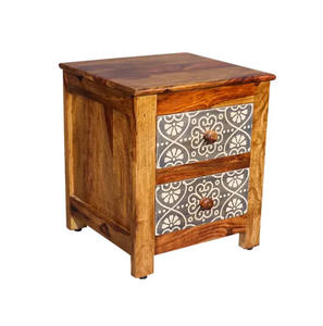 Table de chevet moderne en bois massif, personnalisée et fabriquée à la main, meuble de rangement poli de haute qualité pour un usage domestique - Product Image 3