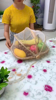 Panier de service multifonctionnel en bambou fait main, écologique et luxueux, avec couvercle en dôme en maille pour fruits, pain, salades et nouilles