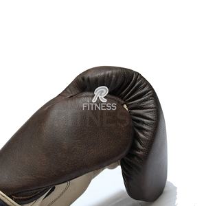 Guantes de Boxeo Profesionales de Piel Sintética PU con Logotipo Personalizado, Cierre de Gancho y Bucle Antideslizante, Alta Calidad, Talla Personalizable - Product Image 2