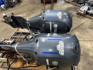 Auténticos Motores Fuera de Borda F350 V8 de 4 Tiempos y 30 HP - Product Image 3