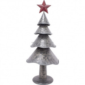 Decoración de mesa de árbol de Navidad en madera de acacia y mango con acabado chapado en oro perfecto para vajilla festiva de vacaciones - Product Image 2