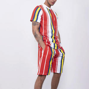 Ensembles de vêtements de sport à la mode Chemises à manches courtes et ensembles de shorts Vente en gros Ensemble de t-shirts et shorts pour hommes - Product Image 2