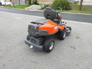 Tondeuses autoportées Husqvarna Rider R 318X à essence abordables à vendre - Product Image 5
