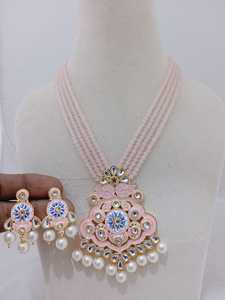 Meenakari pintura artesanía collar pendiente conjunto ligero estilo Vintage con perlas colección única por artesanos expertos - Product Image 3