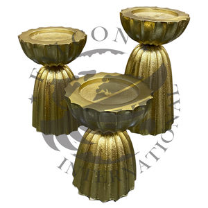 Juego más vendido de 3 candelabros de aluminio con acabado dorado, soporte de Pilar personalizado para decoraciones navideñas para el hogar, Metal elegante - Product Image 1