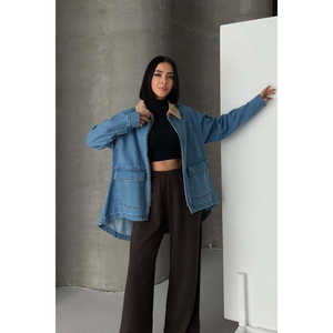 Chaqueta vaquera larga para mujer con cuello de terciopelo - Product Image 6