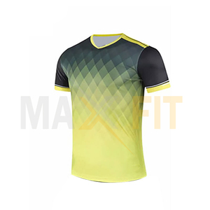 Uniforme deportivo juvenil de fútbol para hombres, Conjunto de Jersey de fútbol personalizado de calidad superior, Jersey de fútbol para niños de MAXFIT - Product Image 3