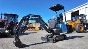 UME12EV: รถขุดขนาดเล็กแบบใช้ไฟฟ้าทั้งหมด 1.2 ตัน |   กำลังไฟ 4 กิโลวัตต์, รางขยายได้ และอุปกรณ์เสริมฟรี 9 ชิ้น! - Product Image 2