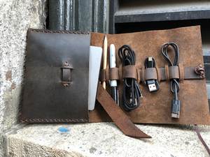 Étui de chargeur en cuir de luxe écologique avec boucles réglables pour organisateur de cordon de voyage et support de câble LCH-0041 - Product Image 6