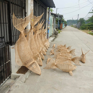 Lámpara de bambú con forma de pez versátil para decoración del hogar bonitas artesanías estilo Vintage para Decoración - Product Image 5