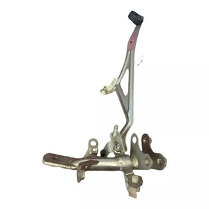 Reposapiés Izquierdo Original Yamaha 59C2144H0000 para Asientos y Respaldos de Motocicleta TMAX 530 12-14 - Product Image 1