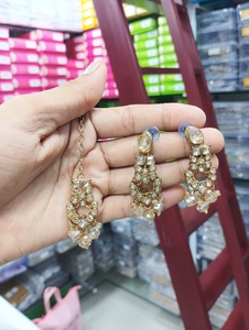 Ensemble exclusif de colliers Bollywood Shadow Golden Antique - Product Image 4