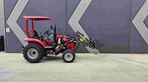 Tractor UHI T354 de 35 CV con Tracción en las 4 Ruedas, ROPS, Cargador Frontal y Pala 4 en 1, Paquete de 7 Accesorios, Gran Oferta que Incluye Motor Principal - Product Image 3