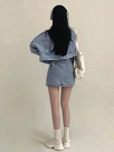 Chaqueta Vaquera Corta para Mujer, Estilo Urbano Moderno - Product Image 5