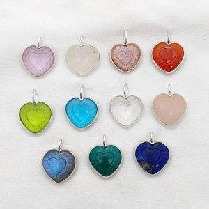 Colgante de corazón de ónix verde, 16mm, Plata de Ley 925, chapado en oro, hecho a mano, dijes de ónix verde, colgante de bisel en forma de corazón tallado a mano - Product Image 3