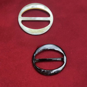 Anillo para Bufanda de Cuerno de Búfalo con Pulido Suave que Agrega Elegancia Suave y Sujeción Segura a Cualquier Bufanda de Alta Calidad - Product Image 1